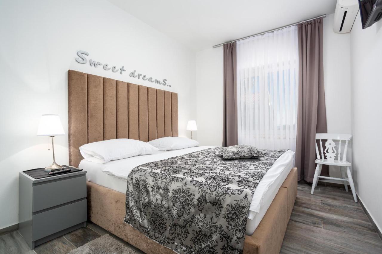 Villa Palma Krk Кърк Екстериор снимка