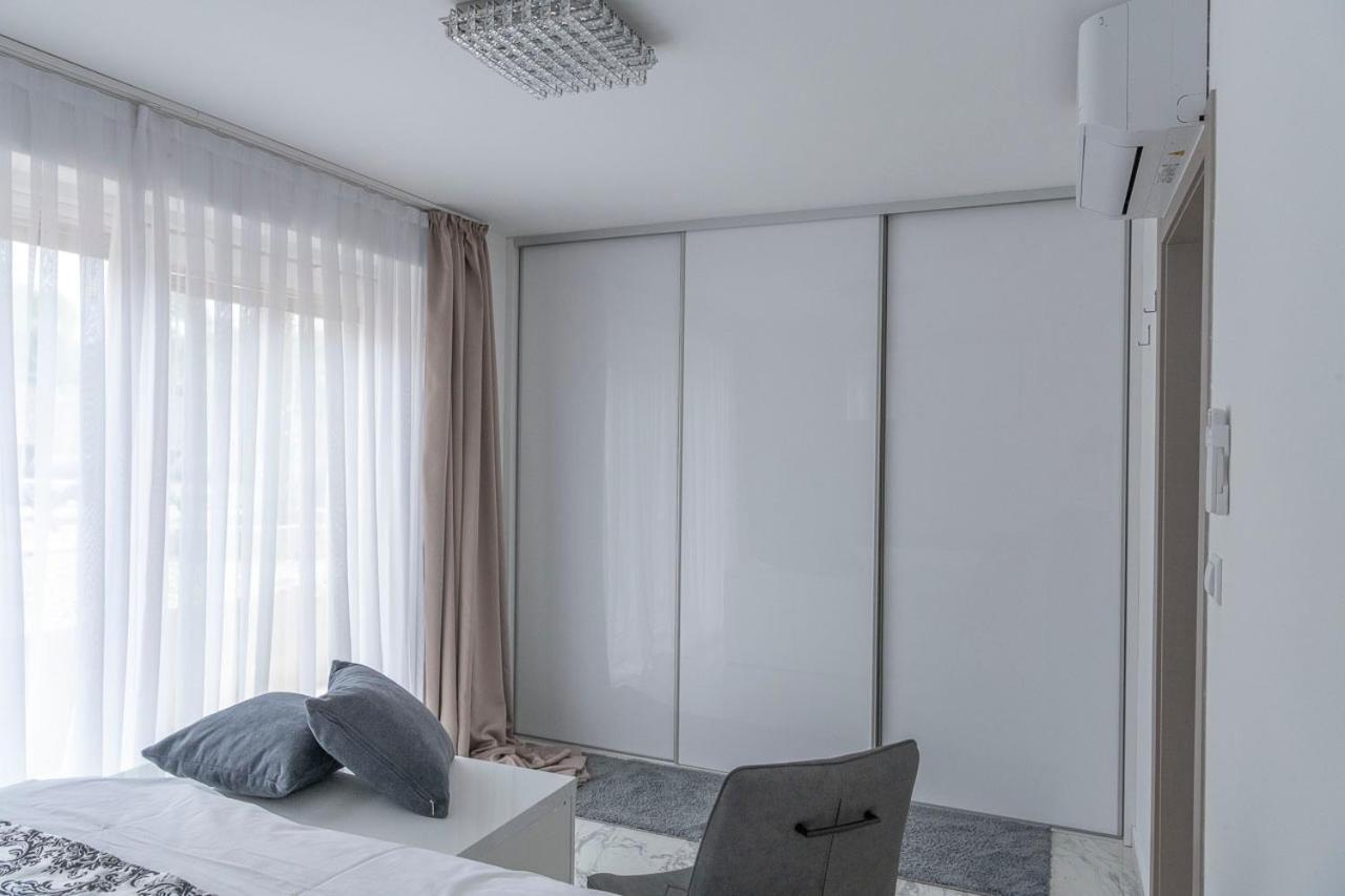 Villa Palma Krk Кърк Екстериор снимка