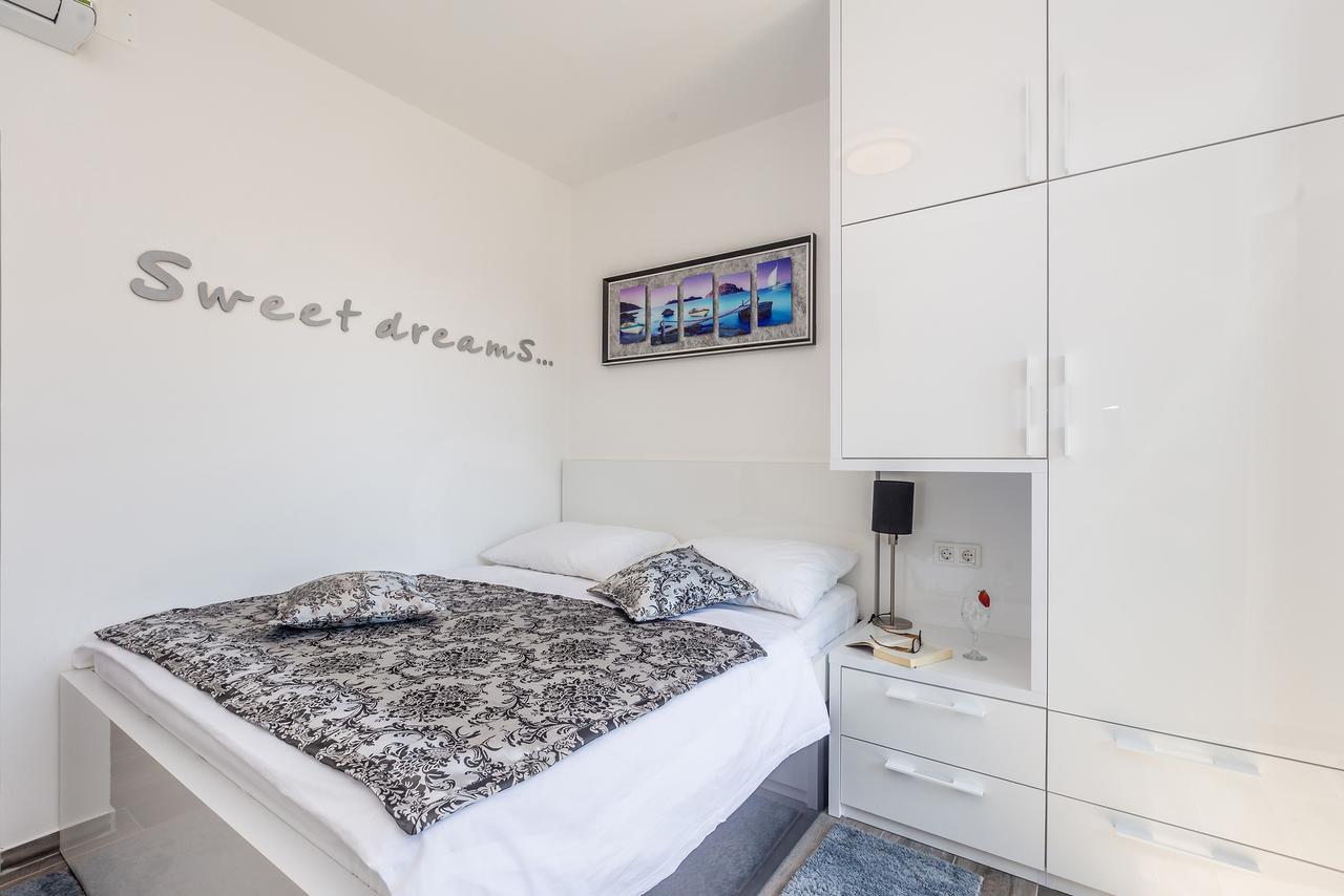 Villa Palma Krk Кърк Екстериор снимка